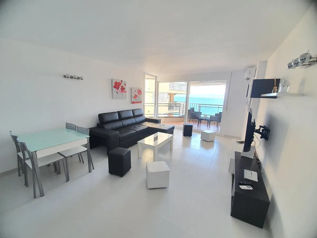 Amazing Luxe Seaview Beach Salou 0*,  Spain